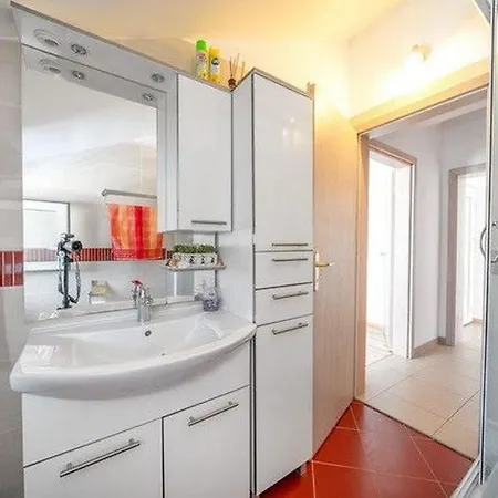 Apartament Ivica *
