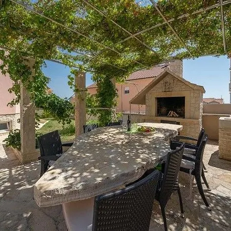 Apartament Ivica